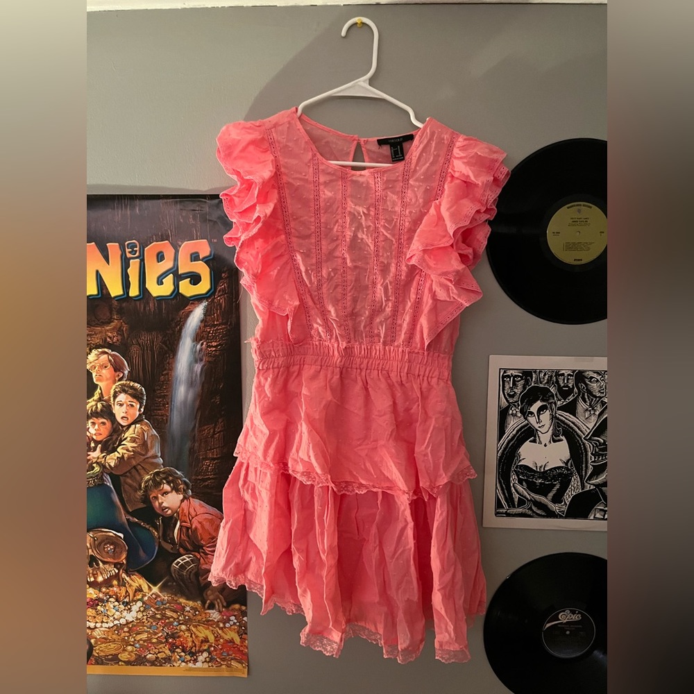 Hot pink, forever 21, bama rush, ruffles, size medium, alabama rush, sorority